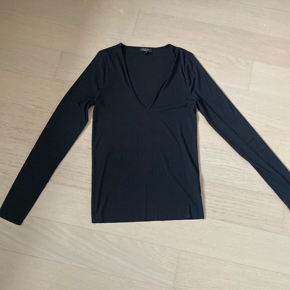 rag & bone Tops - NWOT rag & bone Lightweight Black Top